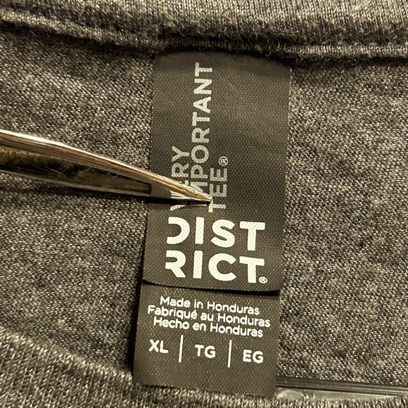 WOMEN’S CHRISTIAN T-SHIRT, UNISEX SIZE XL; NO STAINS OR FLAWS OF ANY KIND NOTED. - Picture 2 of 2